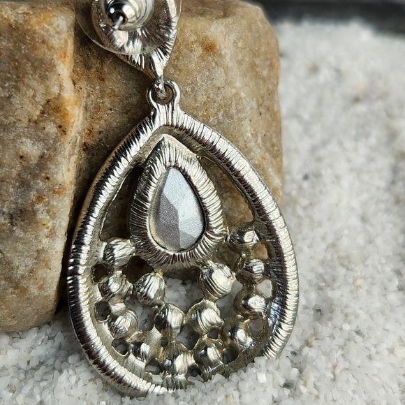 AB Irridescent Drop Earrings Teardrop Shape Post - Picture 6 of 8